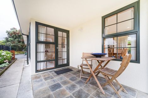 Photo of property in 88 Clifton Terrace, Fitzherbert, Palmerston North, 4410