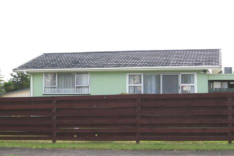 Photo of property in 1/28 Blacklock Avenue, Henderson, Auckland, 0612
