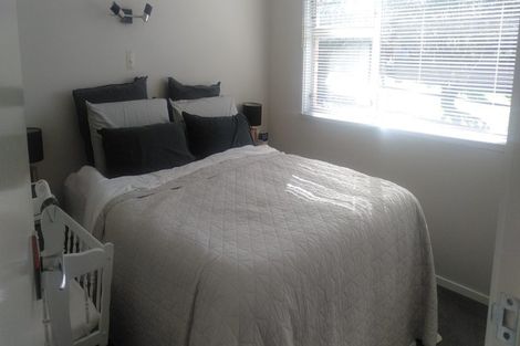 Photo of property in 58 Moana Avenue, One Tree Hill, Auckland, 1061