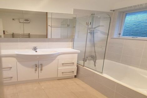 Photo of property in 111 Ruskin Road, Newlands, Wellington, 6037