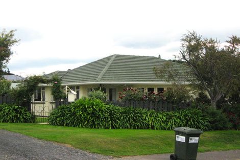 Photo of property in 140 Main Road, Fairfield, Dunedin, 9018