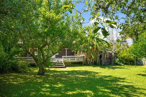 Photo of property in 45 Rock Isle Road, Torbay, Auckland, 0630