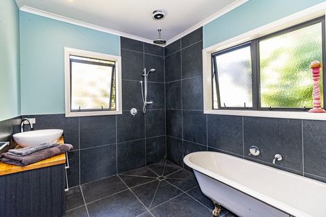 Photo of property in 165 Ridge Road, Pahiatua, 4983