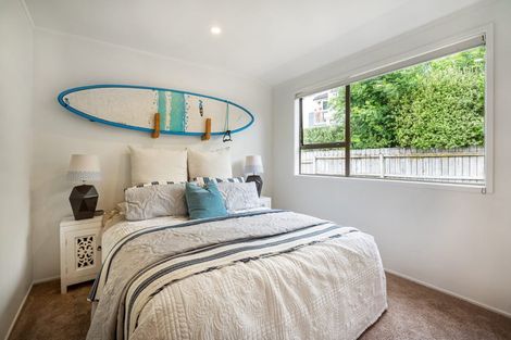 Photo of property in 1/26 Hyde Road, Rothesay Bay, Auckland, 0630