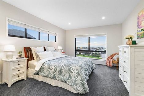 Photo of property in 14 Fisk Road, Pukekohe, 2120