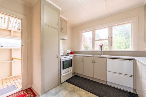 Photo of property in 6 Hughes Street, Waimate, 7924