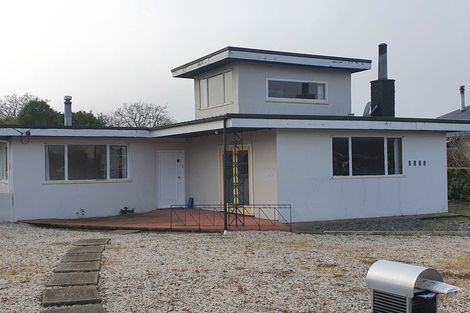 Photo of property in 14 Parsonage Road, Waimate, 7924