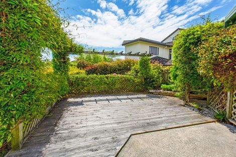 Photo of property in 48 Samwell Drive, Whitby, Porirua, 5024