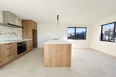 Photo of property in 6 Earl Way, Amberley, 7410