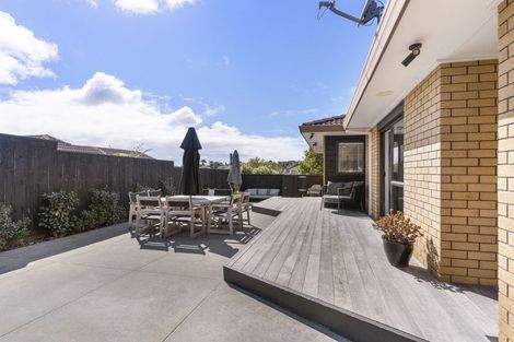 Photo of property in 11 Leicester Parade, Somerville, Auckland, 2014