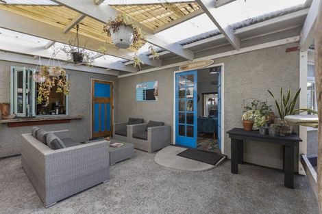 Photo of property in 9 West Beach, Waitara, 4320