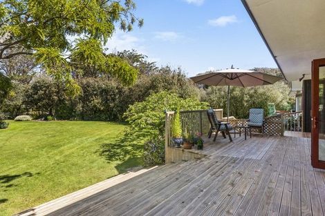 Photo of property in 140 Paetawa Road, Peka Peka, Waikanae, 5391