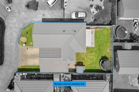 Photo of property in 15 Mulvaney Crescent, Henderson, Auckland, 0612