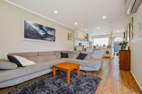 Photo of property in 1/45 Charntay Avenue, Clover Park, Auckland, 2019