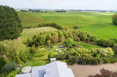 Photo of property in 484 Finnis Road, Pohangina, Feilding, 4775