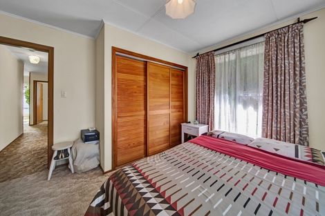 Photo of property in 14a Brixham Place, Merrilands, New Plymouth, 4312