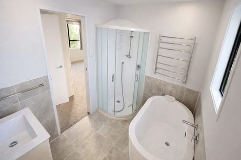 Photo of property in 22 Cleat Street, Whitby, Porirua, 5024