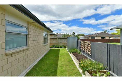 Photo of property in 43b Doment Crescent, Orewa, 0931