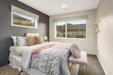 Photo of property in 7 Leadline Place, Whitby, Porirua, 5024