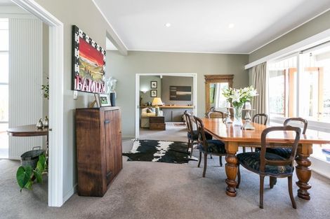 Photo of property in 37 Muritai Crescent, Havelock North, 4130