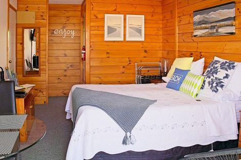 Photo of property in 244 Cook Drive, Whitianga, 3510