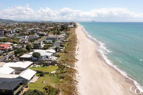Photo of property in 41 Karewa Parade, Papamoa Beach, Papamoa, 3118