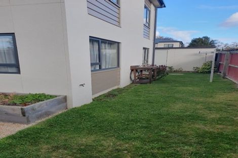 Photo of property in 80b Shakespeare Road, Waltham, Christchurch, 8023