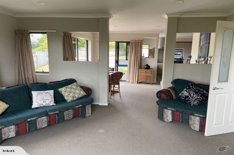 Photo of property in 6 Honeysuckle Lane, Ohauiti, Tauranga, 3112