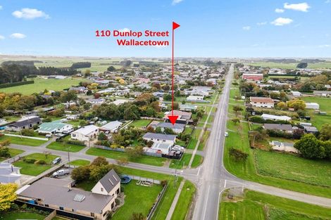 Photo of property in 110 Dunlop Street, Wallacetown, 9816