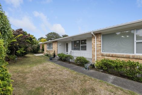 Photo of property in 3 Climie Crescent, Hawera, 4610