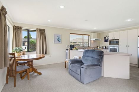 Photo of property in 13 Totara Park, Whakatane, 3120