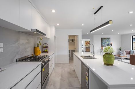 Photo of property in 15 Lloyd Crescent, Pukehangi, Rotorua, 3015