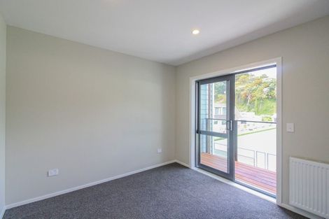 Photo of property in 4/7 Grays Road, Plimmerton, Porirua, 5026