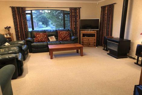 Photo of property in 151 Schnell Drive, Kelvin Grove, Palmerston North, 4414