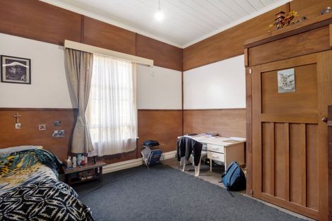 Photo of property in 140 Gonville Avenue, Gonville, Whanganui, 4501