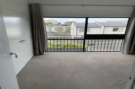 Photo of property in Greenwich Apartments, 18/3 Burton Street, Grafton, Auckland, 1010