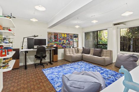 Photo of property in 1 Colville Street, Newtown, Wellington, 6021