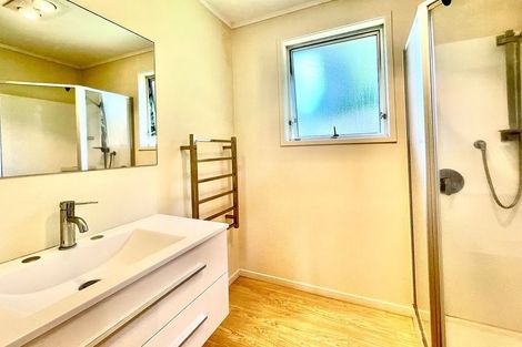 Photo of property in 58 Alexander Avenue, Torbay, Auckland, 0630