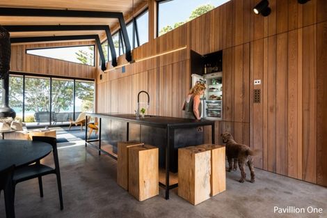 Photo of property in 73 Marine Parade, Mount Maunganui, 3116