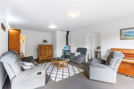 Photo of property in 7 Claret Place, Henderson, Auckland, 0612