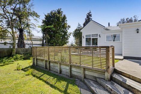 Photo of property in 35 Cordelia Street, Stratford, 4332