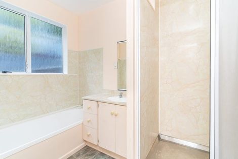 Photo of property in 20 Centennial Avenue, Helensburgh, Dunedin, 9010