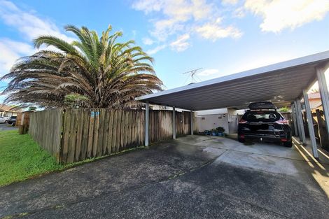 Photo of property in 2/21 Devonshire Road, Unsworth Heights, Auckland, 0632