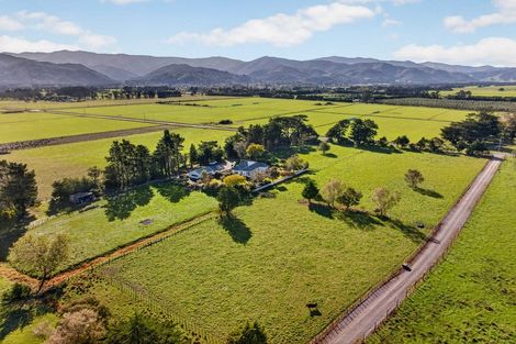 Photo of property in 52 Longwood Road, South Featherston, Featherston, 5771