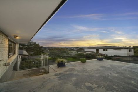 Photo of property in 18b Devon Road, Bucklands Beach, Auckland, 2012