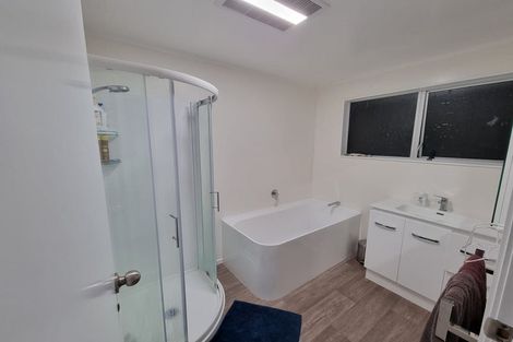 Photo of property in 2/65 Abbotts Way, Remuera, Auckland, 1050