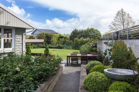 Photo of property in 9 Bullock Place, Ilam, Christchurch, 8041
