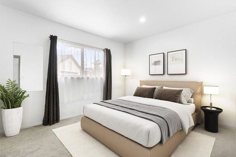 Photo of property in 330b East Coast Road, Sunnynook, Auckland, 0632