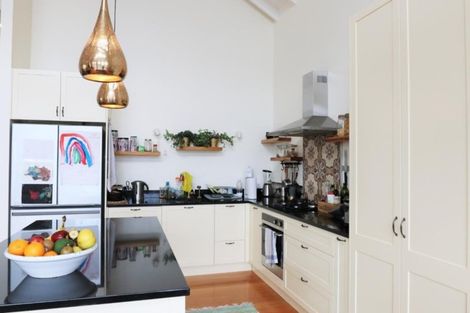 Photo of property in 38 Church Street, Devonport, Auckland, 0624