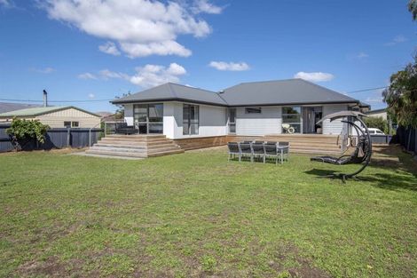 Photo of property in 39 Hardy Street, New Brighton, Christchurch, 8061